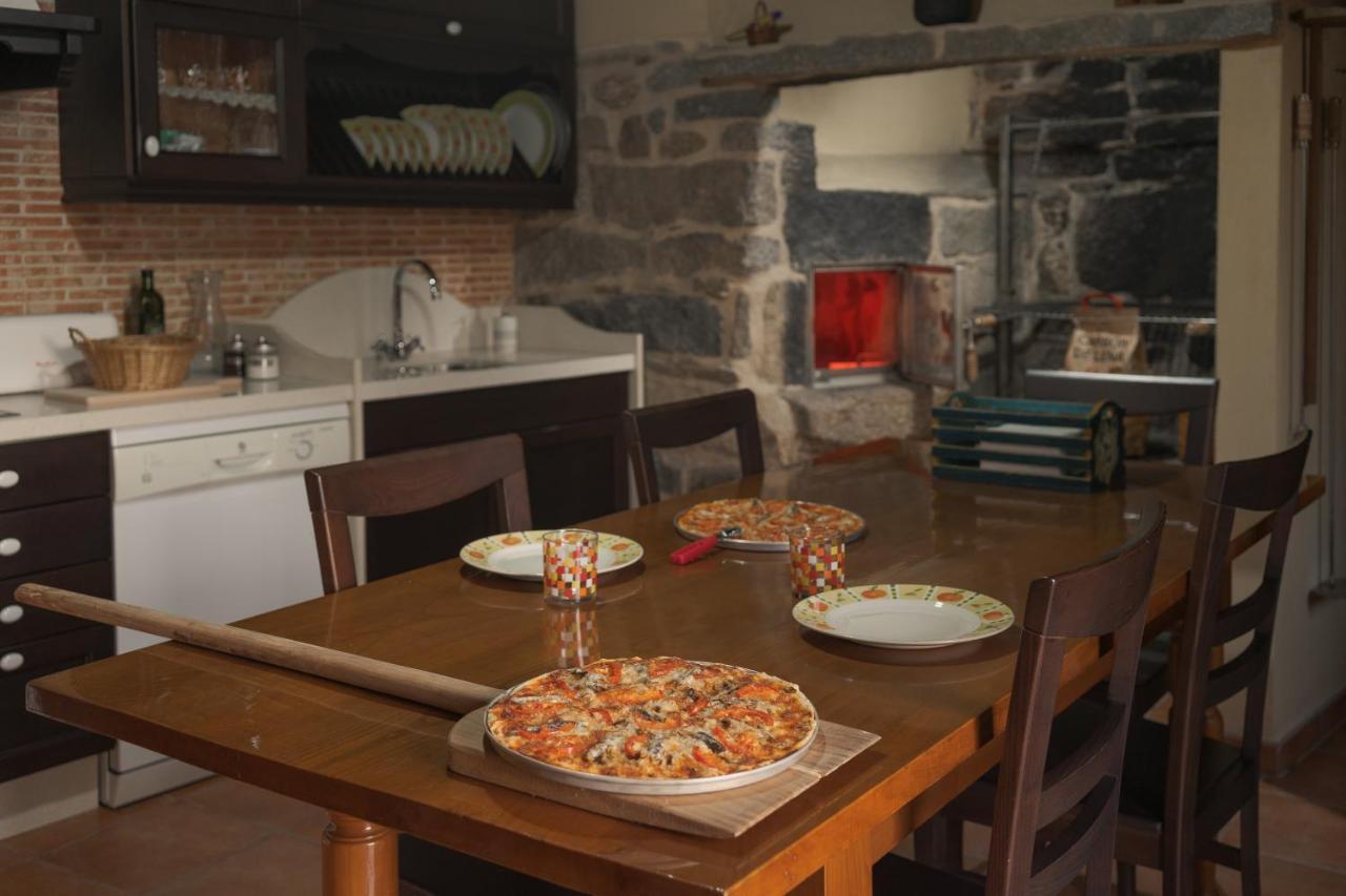 A Casa Da Charca - Casa Rural Con Jardin Pontevedra Eksteriør bilde